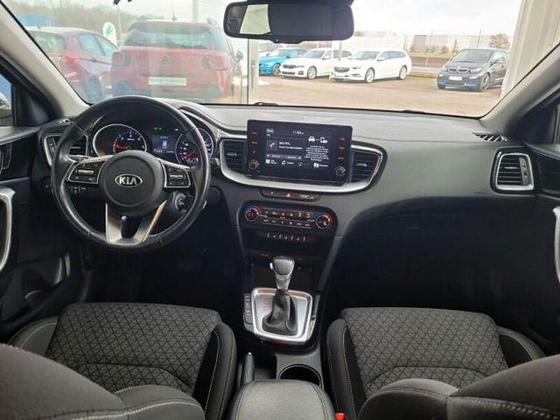 Gebraucht Kia Ceed Vision 136 PS (100 kW) 2020 Grau Kleinwagen