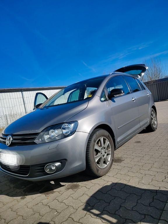 Gebraucht VW Golf Plus Cross Comfortline 140 PS (102 kW) 2011 Grau Van / Kleinbus