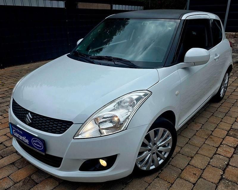 Gebraucht Suzuki Swift 94 PS (69 kW) 2011 Weiß Kleinwagen