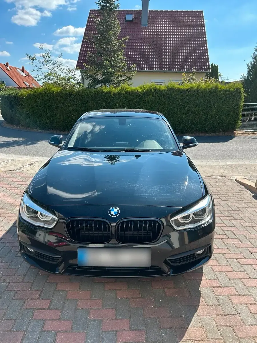 Gebraucht BMW 120 M Performance 184 PS (135 kW) 2018 Schwarz Kleinwagen