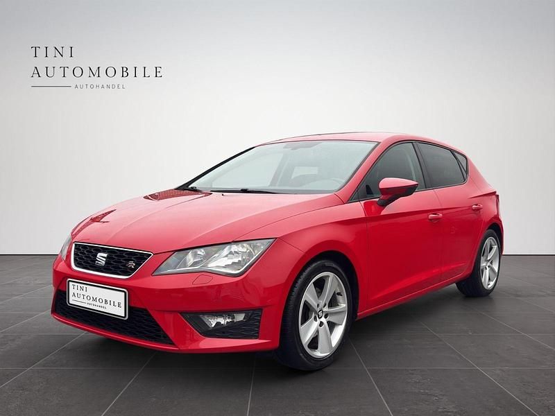 Rojo emocion Gebraucht 2015 Seat Leon FR Kleinwagen | 10.499 € (Guter Preis) - Bild 1/4