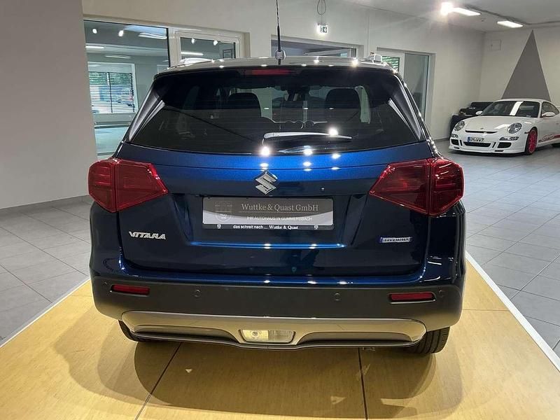 Neu Suzuki Vitara Comfort 110 PS (80 kW) 2025 Sphere/cosmic black pearl (fc2 SUV