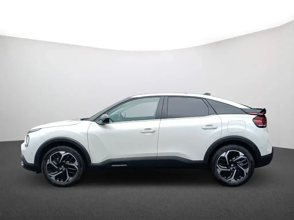 Używany Citroën C4 PureTech 131 KM (96 kW) 2024 Biały SUV