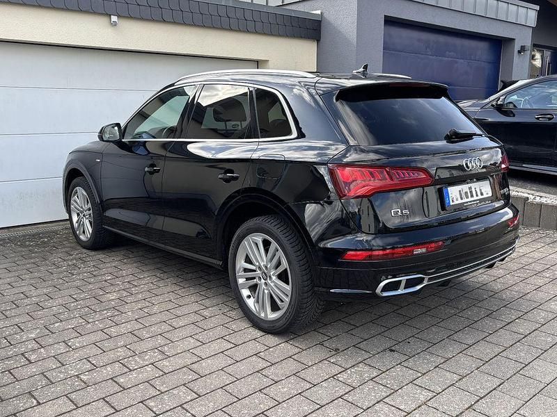 Gebraucht Audi Q5 Ambiente 367 PS (269 kW) 2020 Schwarz SUV