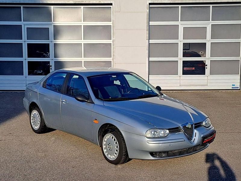 Gebraucht Alfa Romeo 156 120 PS (88 kW) 2003 Silber Limousine