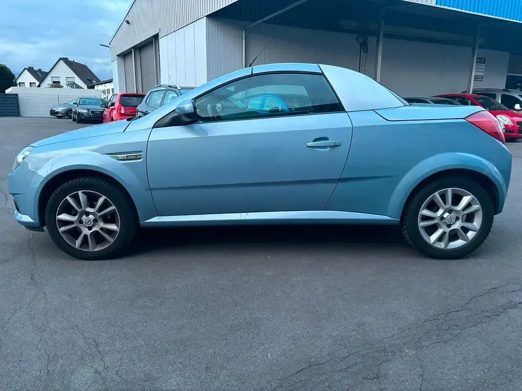 Gebraucht Opel Tigra Enjoy 90 PS (66 kW) 2005 Blau Cabrio