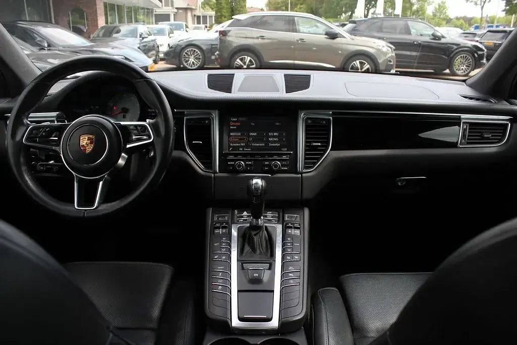 Gebraucht Porsche Macan 340 PS (250 kW) 2014 Schwarz SUV