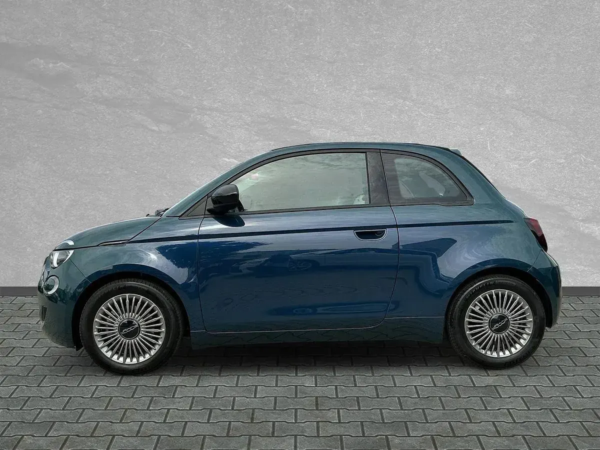 Neu Fiat 500 Icon 65 PS (47 kW) 2026 Ozean grün Cabrio