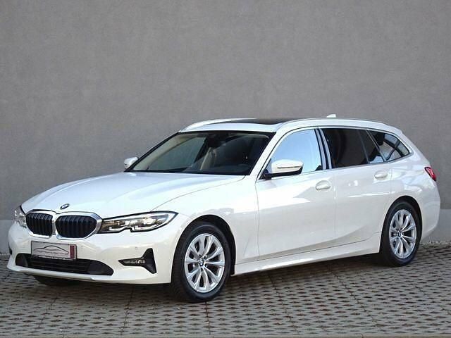 Gebraucht BMW 318 Advantage 150 PS (110 kW) 2020 Alpinweiss Kombi