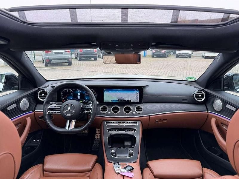 Gebraucht Mercedes E300 AMG 320 PS (235 kW) 2021 Polarweiss Limousine