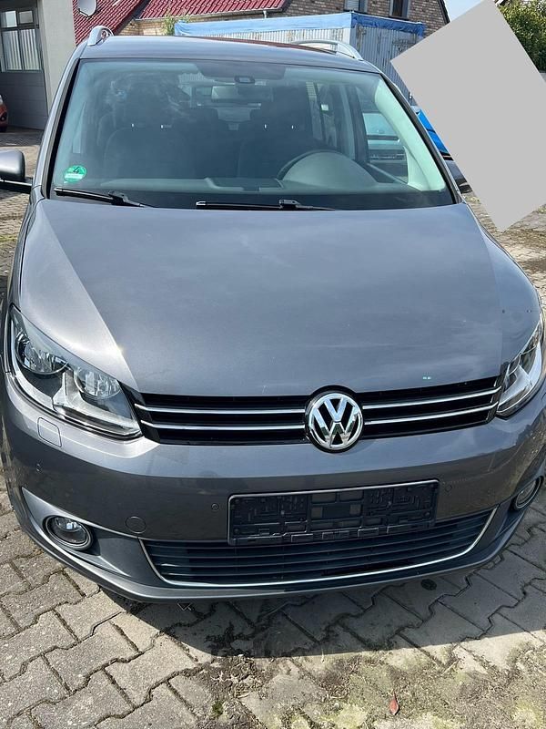 Gebraucht VW Touran 140 PS (102 kW) 2012 Grau Van / Kleinbus