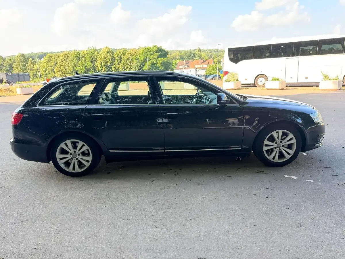 Gebraucht Audi A6 S-Line 239 PS (175 kW) 2012 Schwarz Kombi