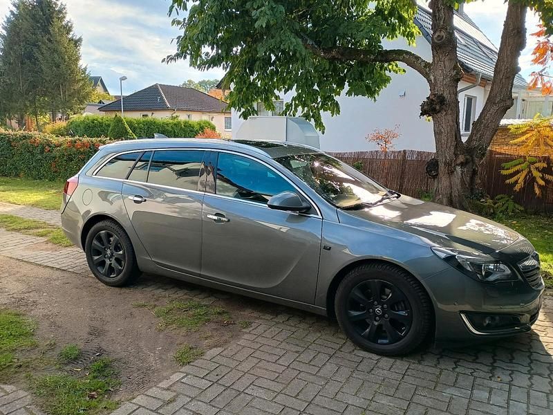 Gebraucht Opel Insignia 170 PS (125 kW) 2017 Grau Kombi