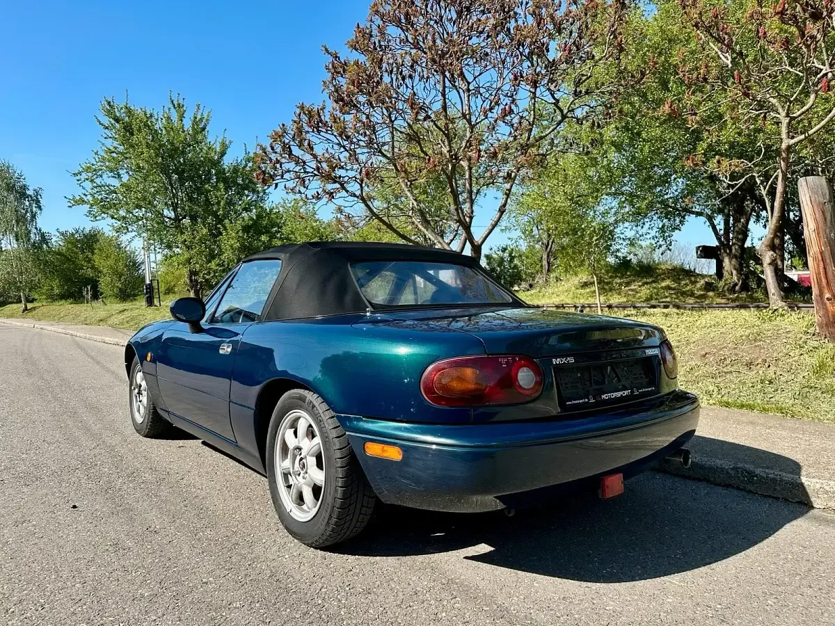 Używany Mazda MX5 131 KM (96 kW) 1997 Niebieski Kabriolet