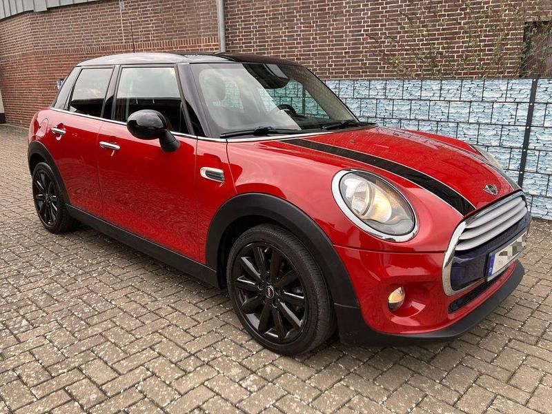 Gebraucht Mini Cooper 136 PS (100 kW) 2015 Rot Kleinwagen