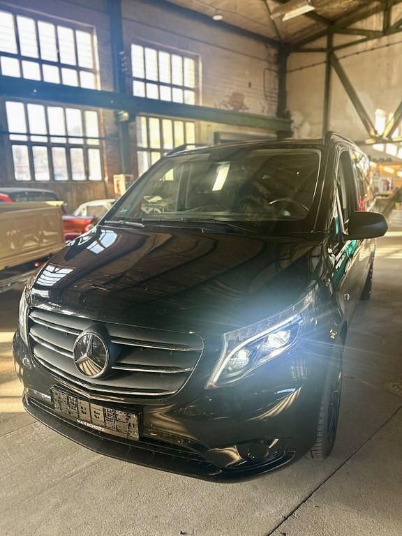 Gebraucht Mercedes Vito Edition 237 PS (174 kW) 2021 Schwarz Van