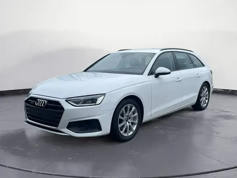 Gebraucht Audi A4 Basis 204 PS (150 kW) 2024 Weiß Kombi