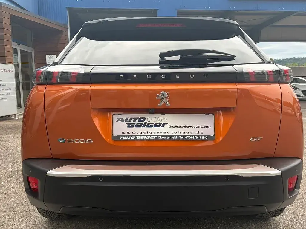 Gebraucht Peugeot e-2008 GTi 100 kW (136 PS) 2022 Orange SUV