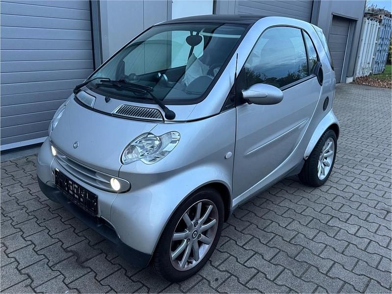 Silber Gebraucht 2006 Smart ForTwo Coupé Kleinwagen | 1.650 € (Fairer Preis) - Bild 1/4