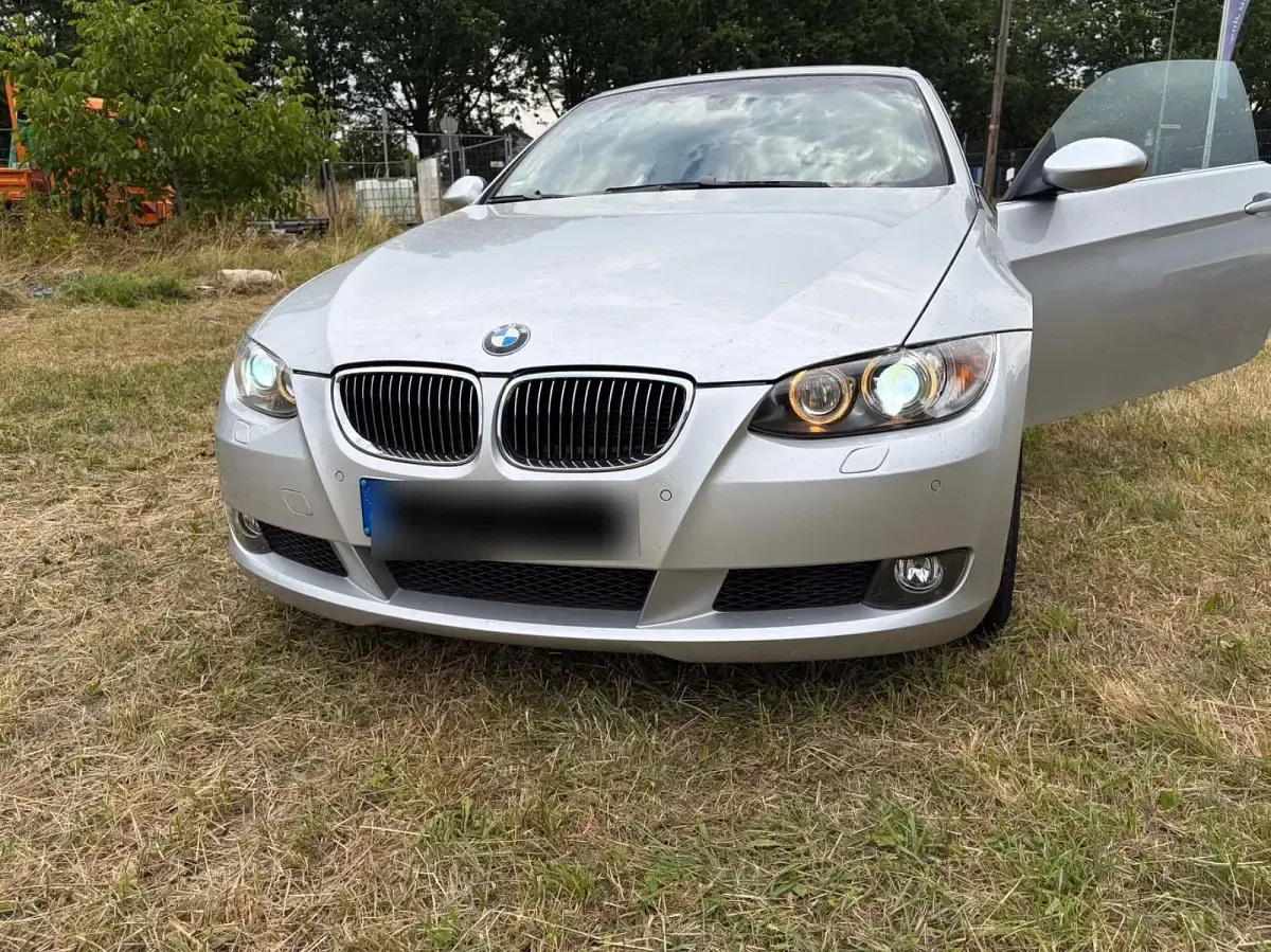 Gebraucht BMW 325 Cabriolet 218 PS (160 kW) 2007 Silber Cabrio