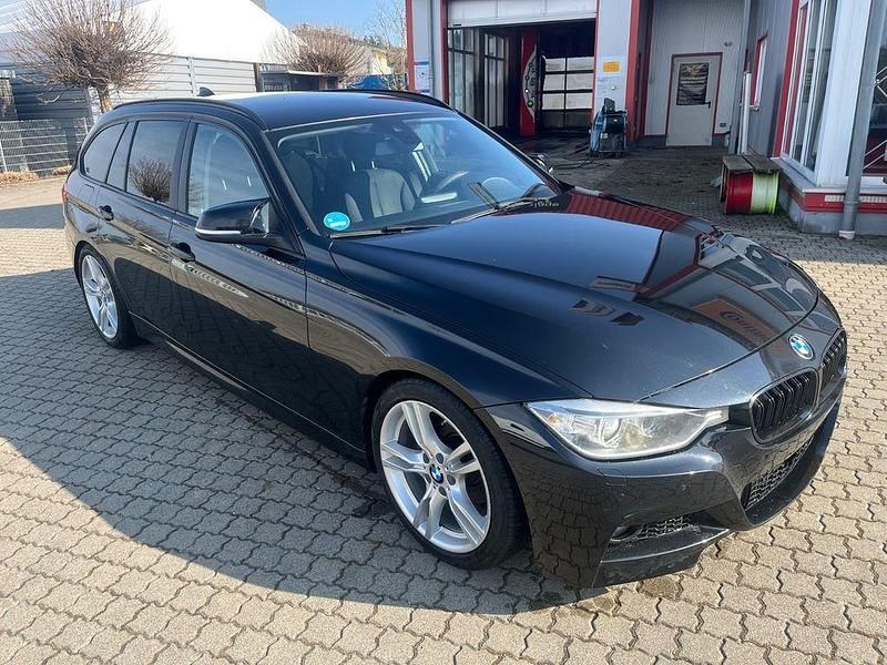 Gebraucht BMW 318 M Sport 143 PS (105 kW) 2014 Schwarz Kombi