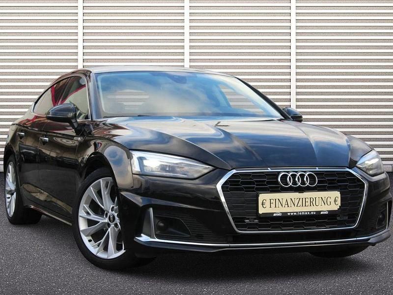 Gebraucht Audi A5 Sportback Comfort 136 PS (100 kW) 2021 Schwarz Kleinwagen