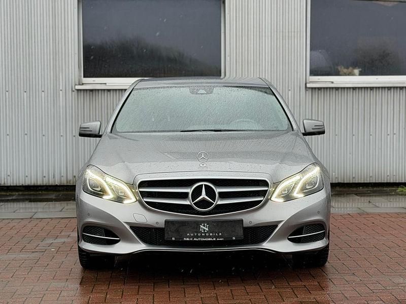 Gebraucht Mercedes E400 333 PS (244 kW) 2014 Grau Limousine