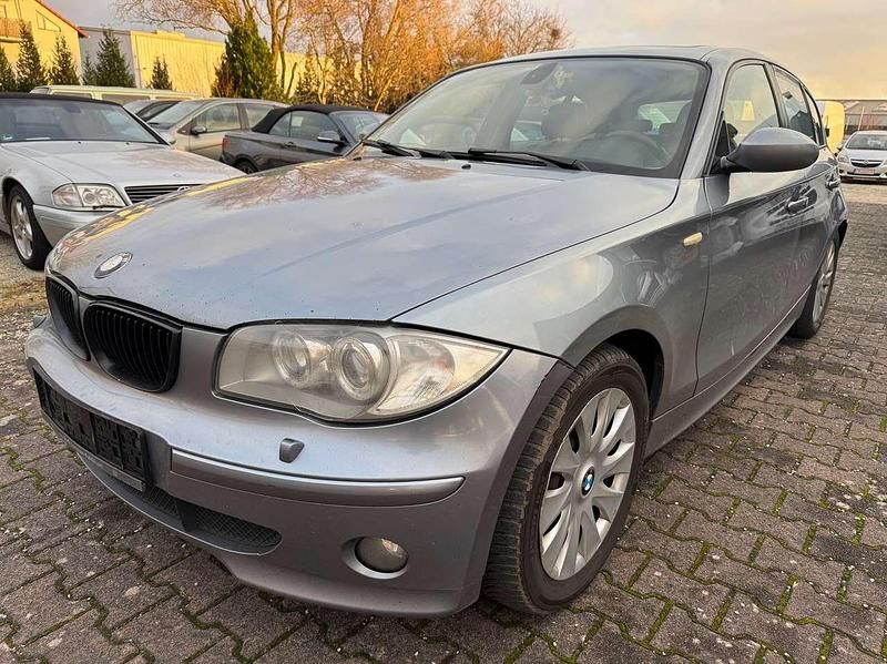 Gebraucht BMW 120 163 PS (119 kW) 2005 Quarzblau metallic Kleinwagen