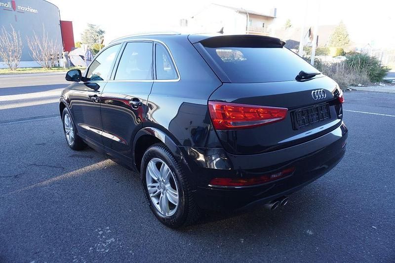 Gebraucht Audi Q3 Sport 184 PS (135 kW) 2015 Schwarz SUV