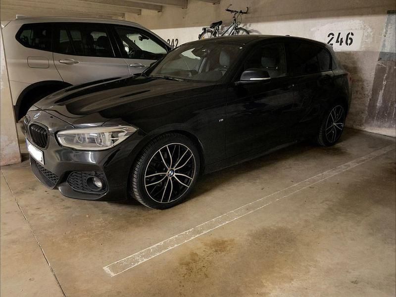 Gebraucht BMW 120 M Sport 184 PS (135 kW) 2017 Schwarz Kleinwagen