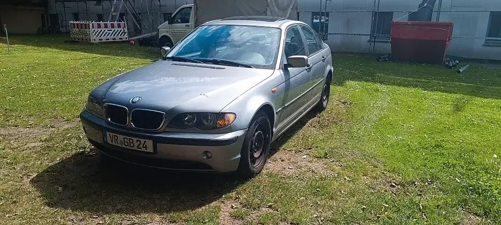 Gebraucht BMW 316 116 PS (85 kW) 2004 Grau Limousine