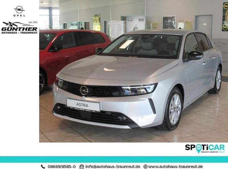 Neu 2025 Opel Astra Edition Limousine | 22.990 € (Superpreis) - Bild 1/4