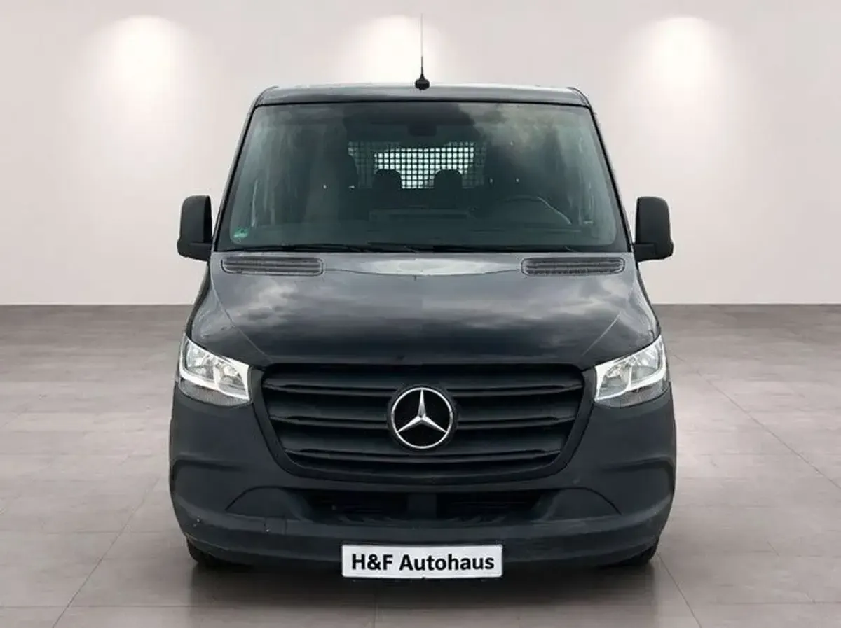 Gebraucht Mercedes Sprinter 143 PS (105 kW) 2019 Schwarz Van
