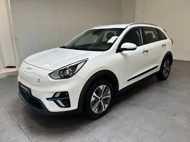 Gebraucht Kia e-Niro Vision 150 kW (204 PS) 2022 Weiß SUV