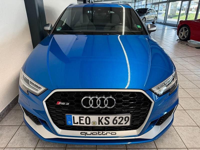 Gebraucht Audi RS3 Sport 400 PS (294 kW) 2018 Blau Limousine