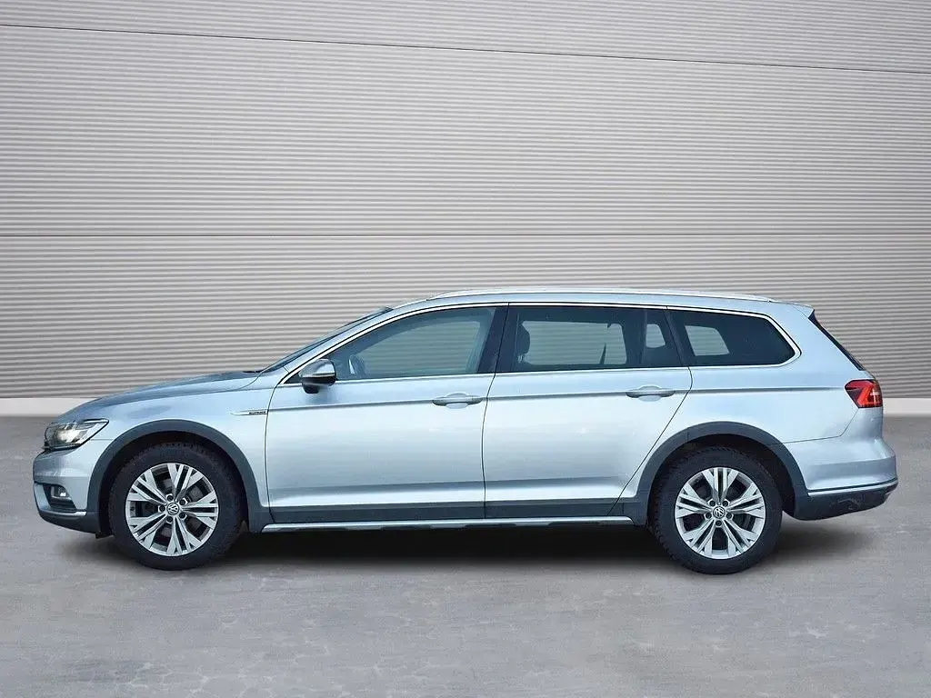 Gebraucht VW Passat Alltrack 190 PS (139 kW) 2019 Silber Kombi