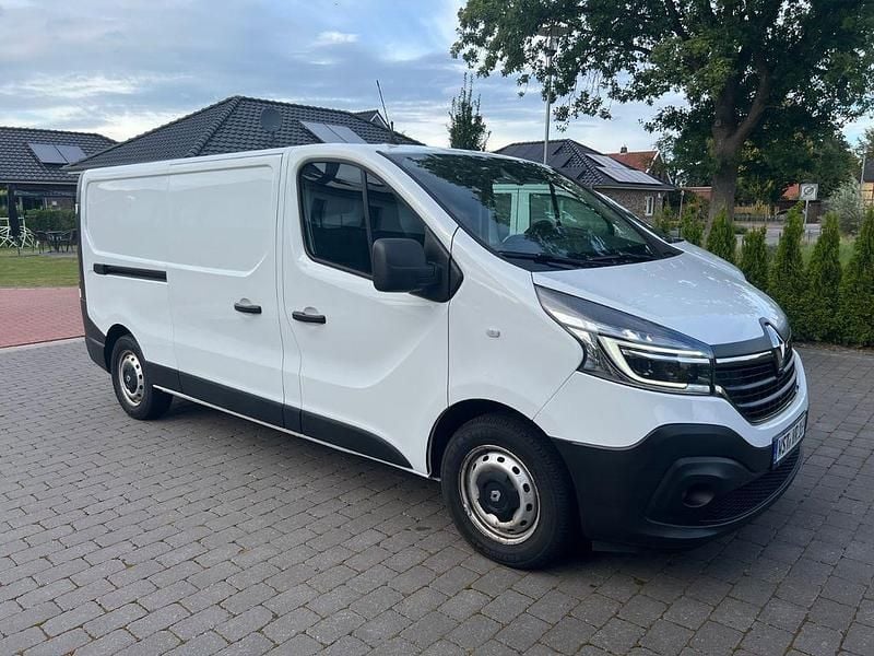 Gebraucht Renault Trafic 145 PS (106 kW) 2020 Weiß Van / Kleinbus