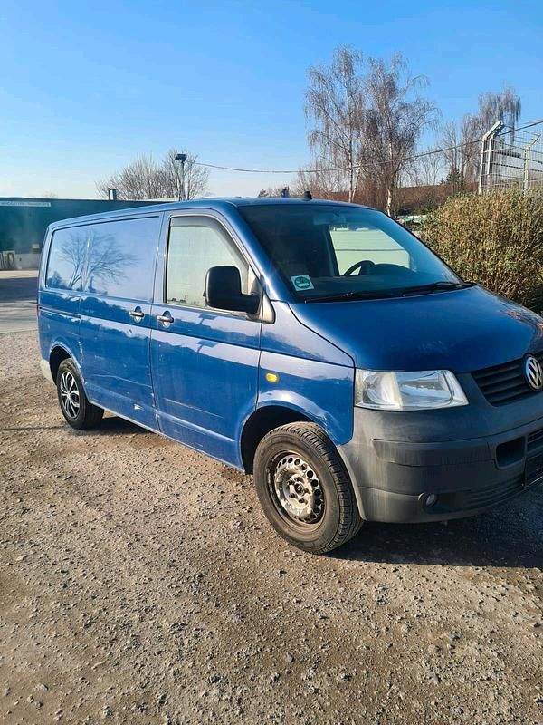Second-hand VW Transporter 105 CP (77 kW) 2003 Albastru Van