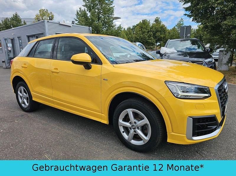 Gelb Gebraucht 2017 Audi Q2 S-Line SUV | 16.370 € (Guter Preis) - Bild 1/4