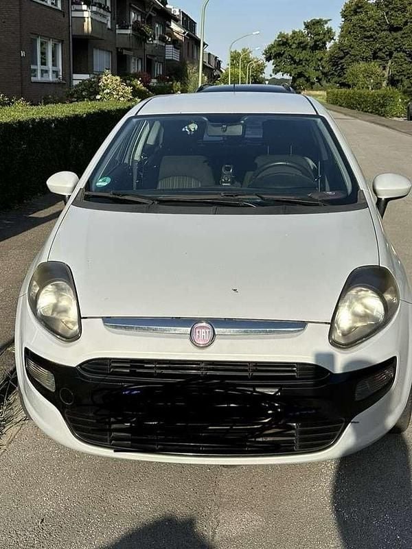 Gebraucht 2011 Fiat Punto Evo Kleinwagen | 2.000 € (Superpreis) - Bild 1/4
