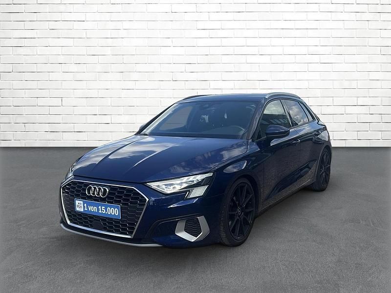 Blau metallic Gebraucht 2021 Audi A3 | 23.750 € (Etwas zu teuer) - Bild 1/1