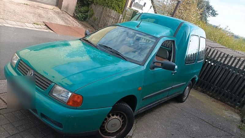 Second-hand VW Caddy 60 CP (44 kW) 1999 Verde Monovolum