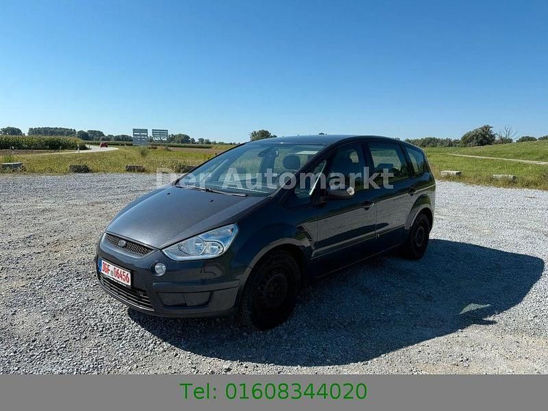 Grau Gebraucht 2009 Ford S-MAX Trend Van / Kleinbus | 5.999 € (Etwas zu teuer) - Bild 1/4