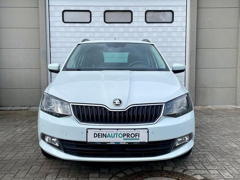 Gebraucht Skoda Fabia Joy 90 PS (66 kW) 2016 Weiß Kombi