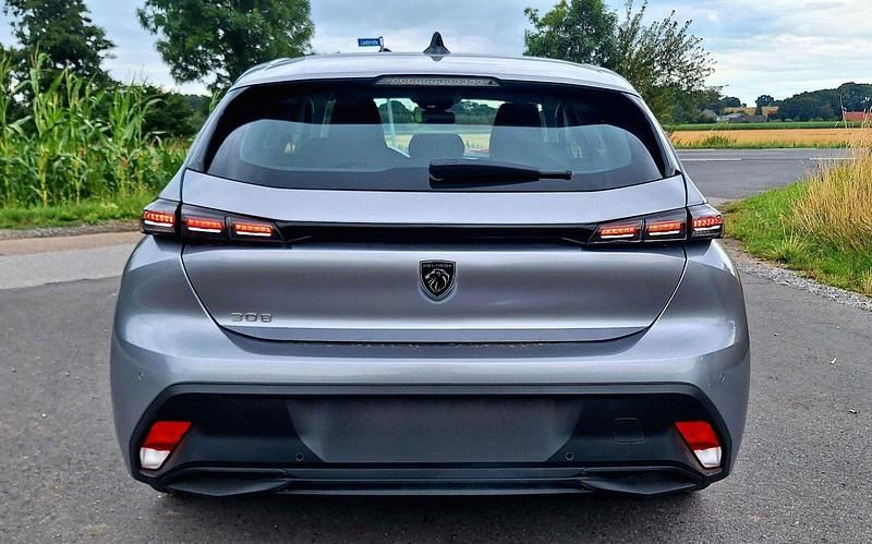 Gebraucht Peugeot 308 Active 131 PS (96 kW) 2022 Limousine