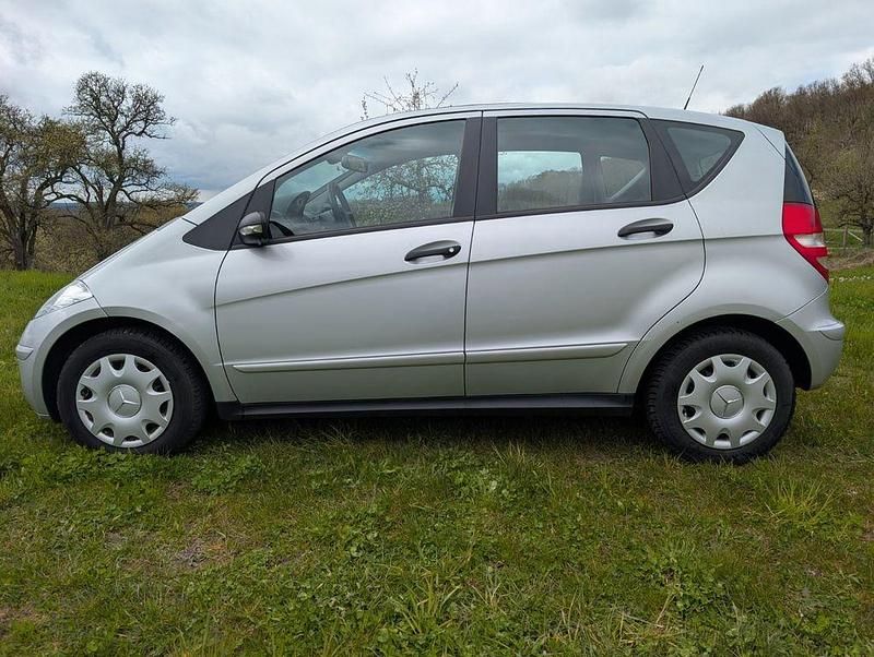 Gebraucht Mercedes A180 Elegance 109 PS (80 kW) 2006 Grau Limousine