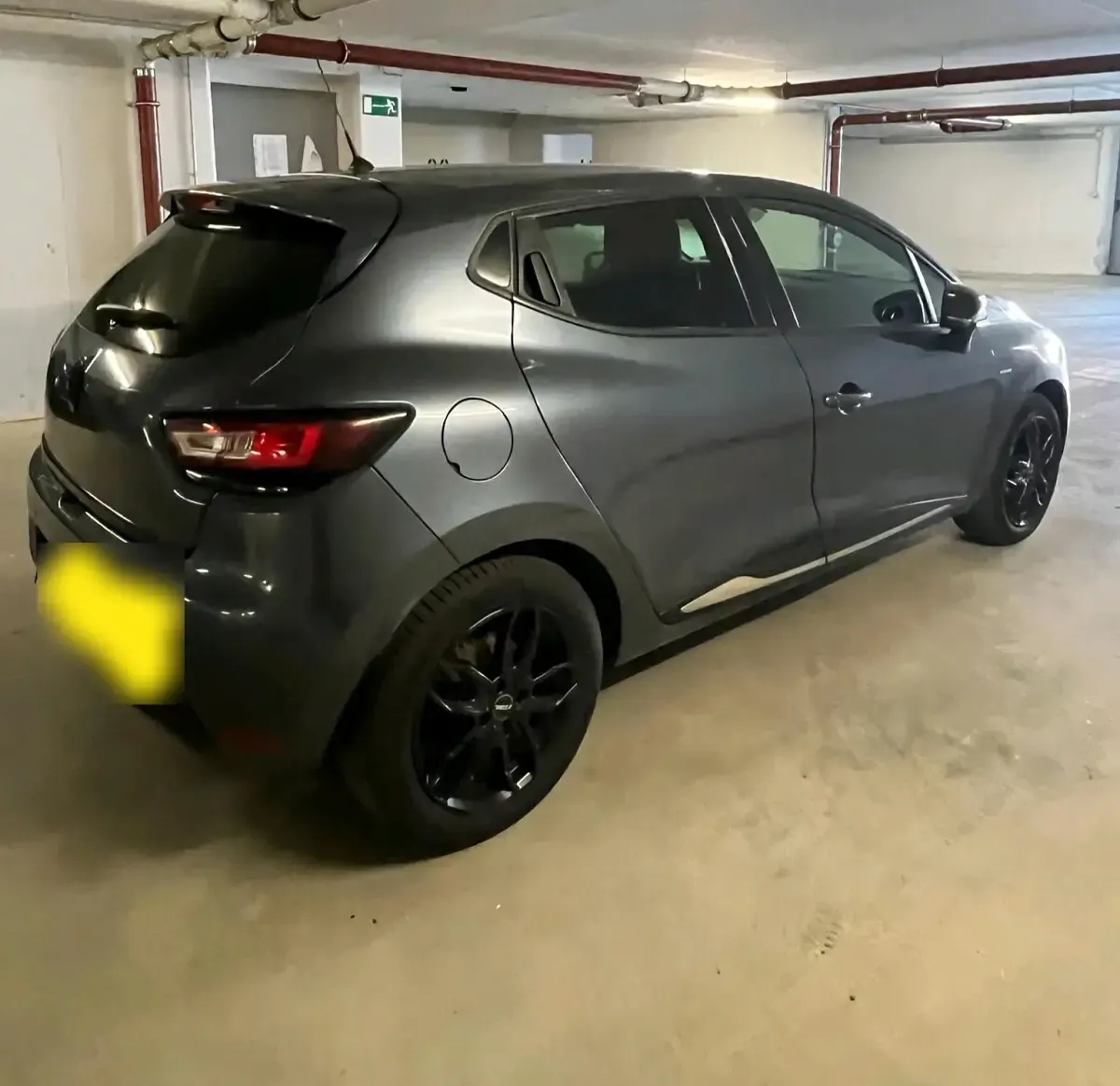 Gebraucht Renault Clio 118 PS (86 kW) 2016 Andere farben Kleinwagen
