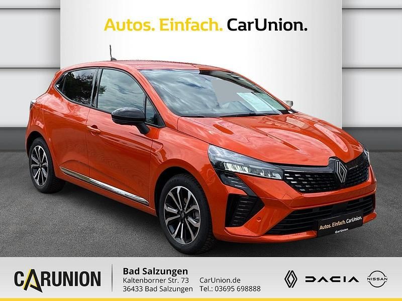 Neu Renault Clio V Techno 91 PS (66 kW) 2025 Valenciaorange metallic Limousine