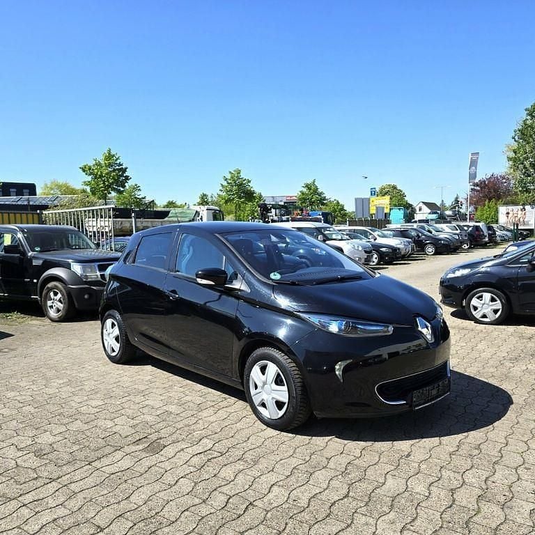 Gebraucht Renault Zoe 42 kW (58 PS) 2016 Schwarz Kleinwagen