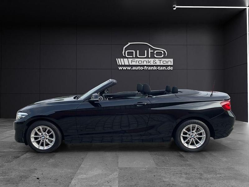 Gebraucht BMW 220 Advantage 184 PS (135 kW) 2021 Schwarz Cabrio